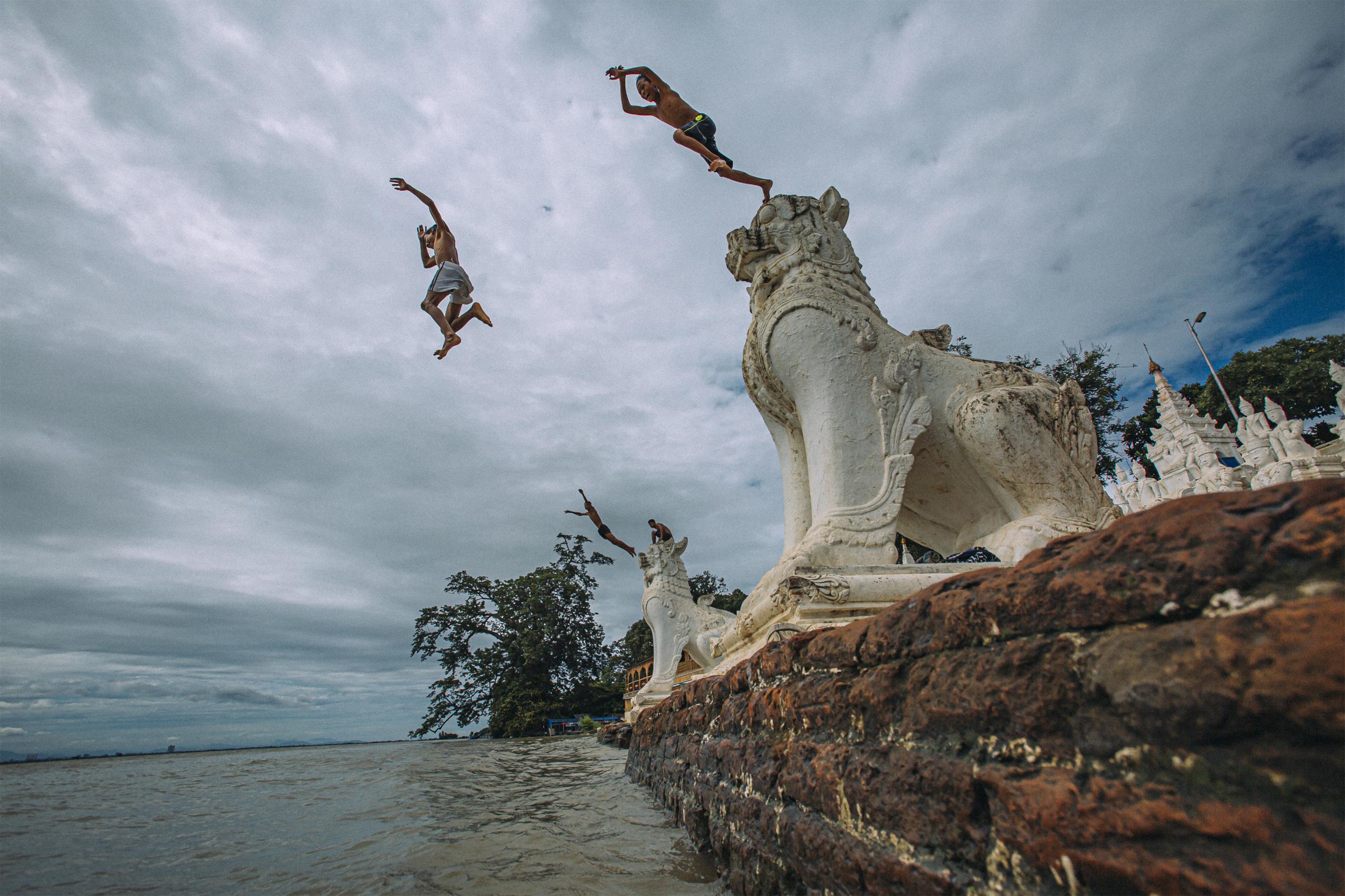 © Zwe Nyi Htet, Myanmar, entry, Open competition, Motion, 2021 Sony World Photography Awards